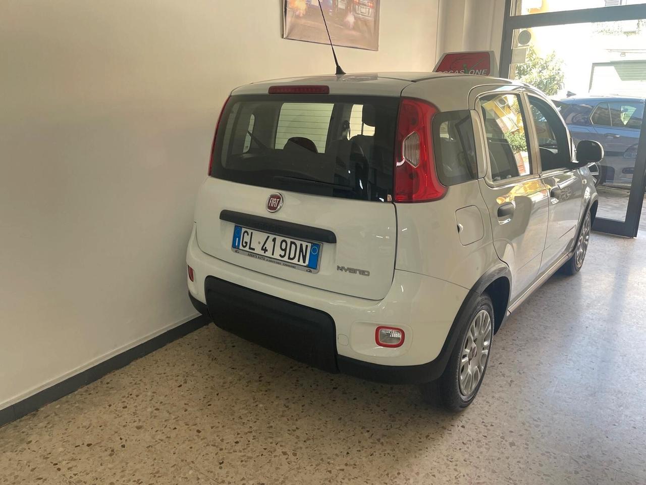Fiat Panda 1.0 FireFly S&S Hybrid Red