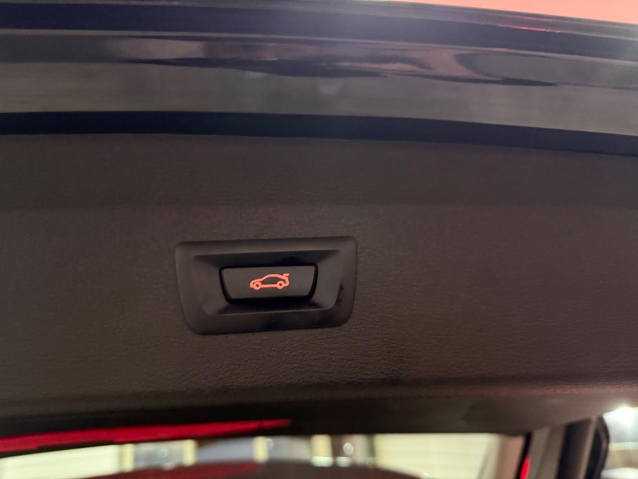 Bmw X1 2.0D 150cv auto. SHADOW LINE TOTAL BLACK2022