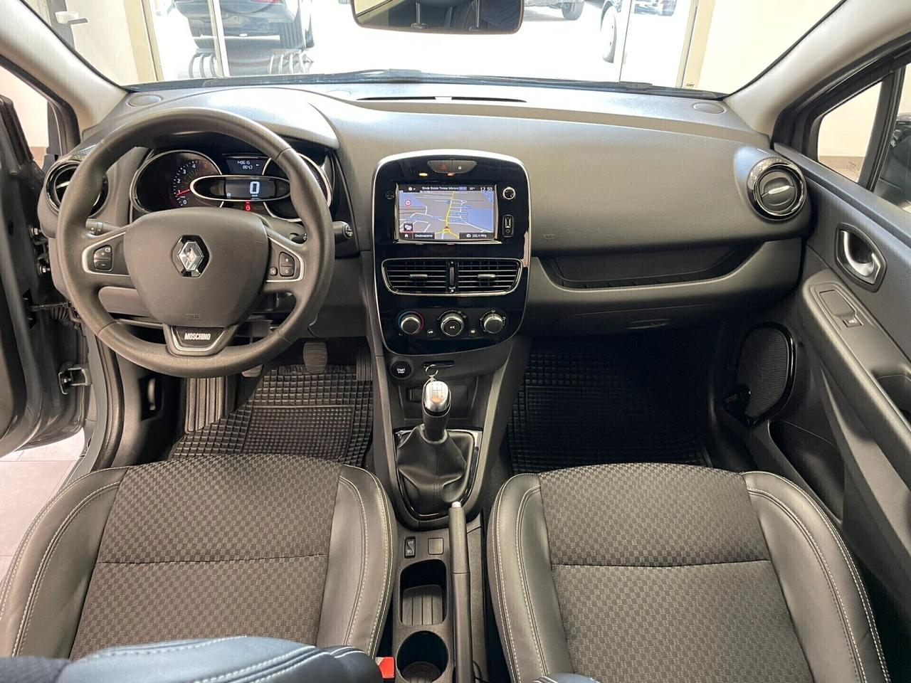 Renault Clio dCi 8V 75 CV 5 porte Moschino Zen