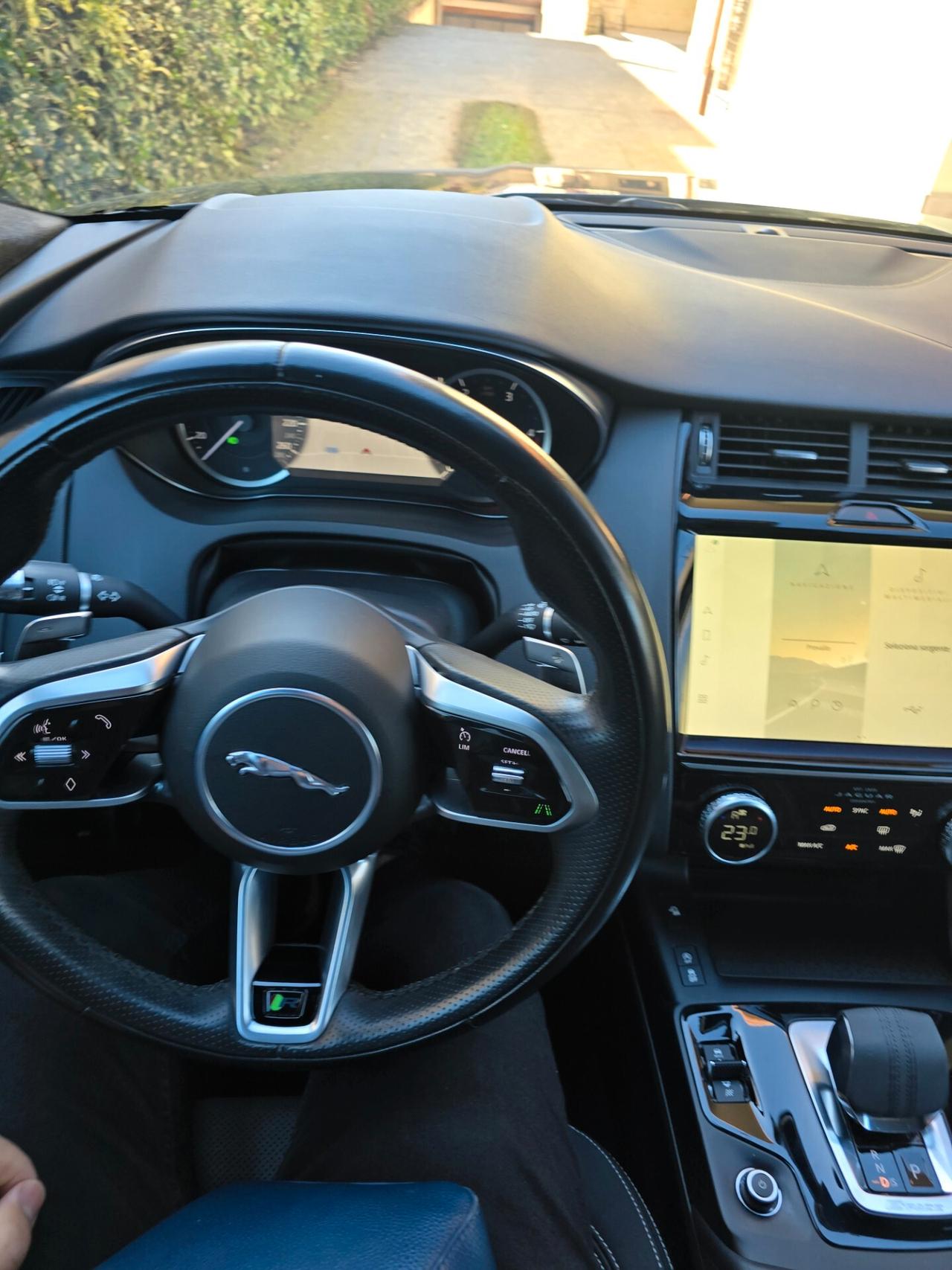 Jaguar E-Pace 2.0D I4 163 CV AWD Auto R-Dynamic HSE