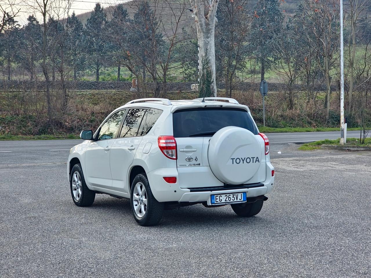 Toyota RAV 4 RAV4 2.2 D-4D 150 CV DPF