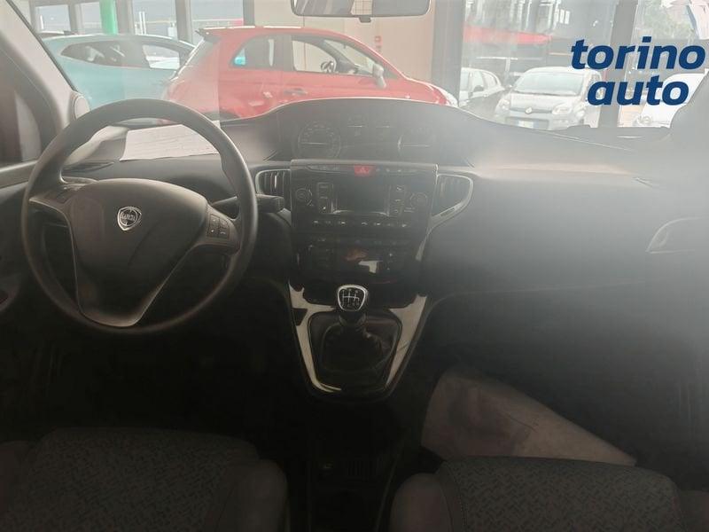 Lancia Ypsilon 1.0 FireFly 5 porte S&S Hybrid Gold