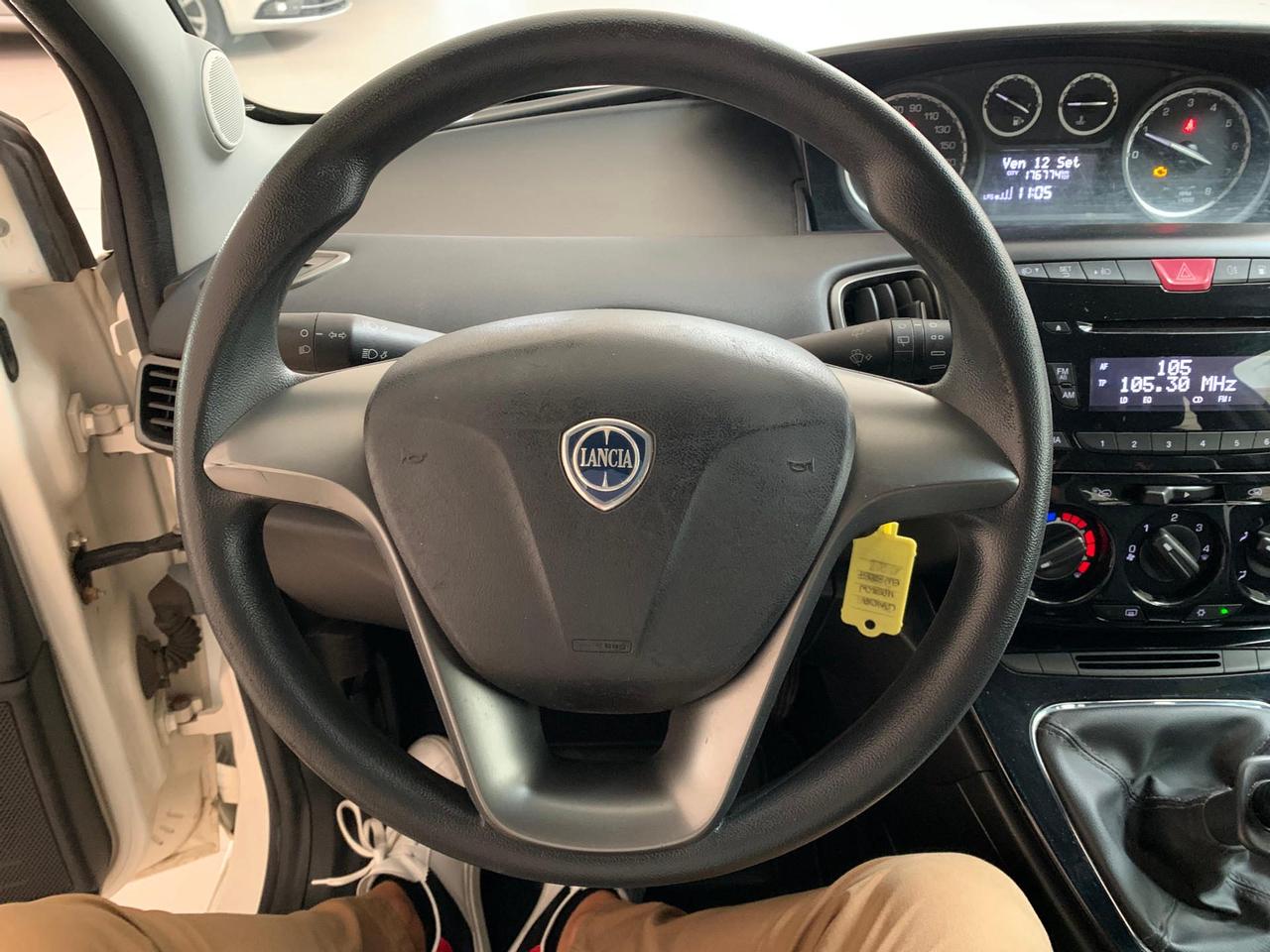 Lancia Ypsilon 1.2 8v Elefantino ecochic Gpl 69cv