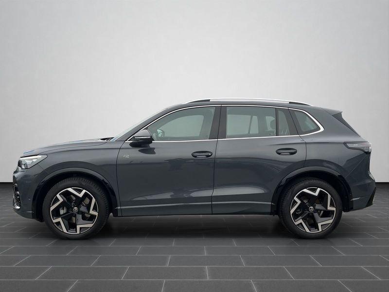 Volkswagen Tiguan 2.0 TDI 150 CV EVO SCR DSG Nuovo Modello R-Line 19" Camera