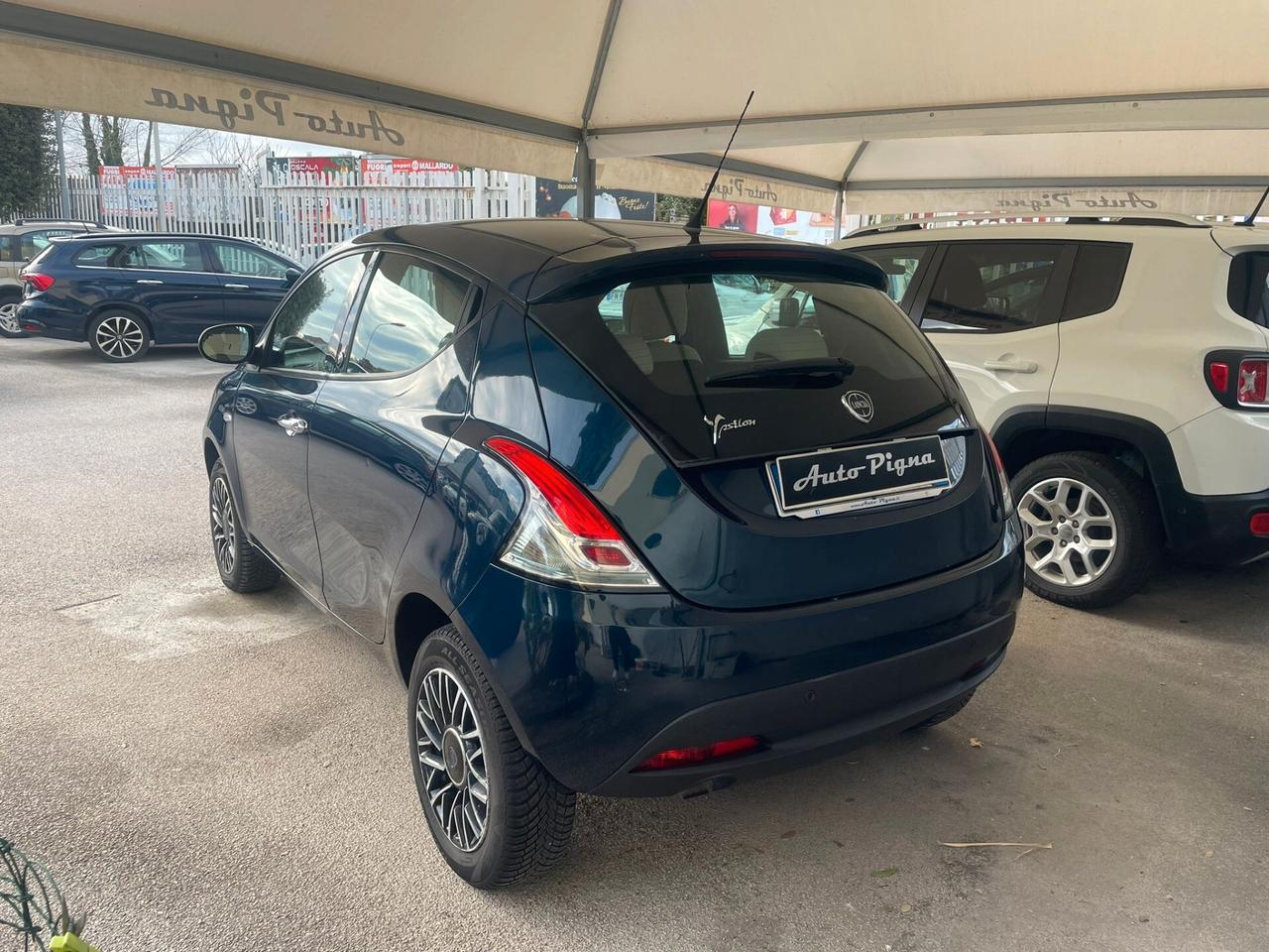 Lancia Ypsilon 0.9 TwinAir 85 CV 5 porte Metano Ecochic 30th Ann.