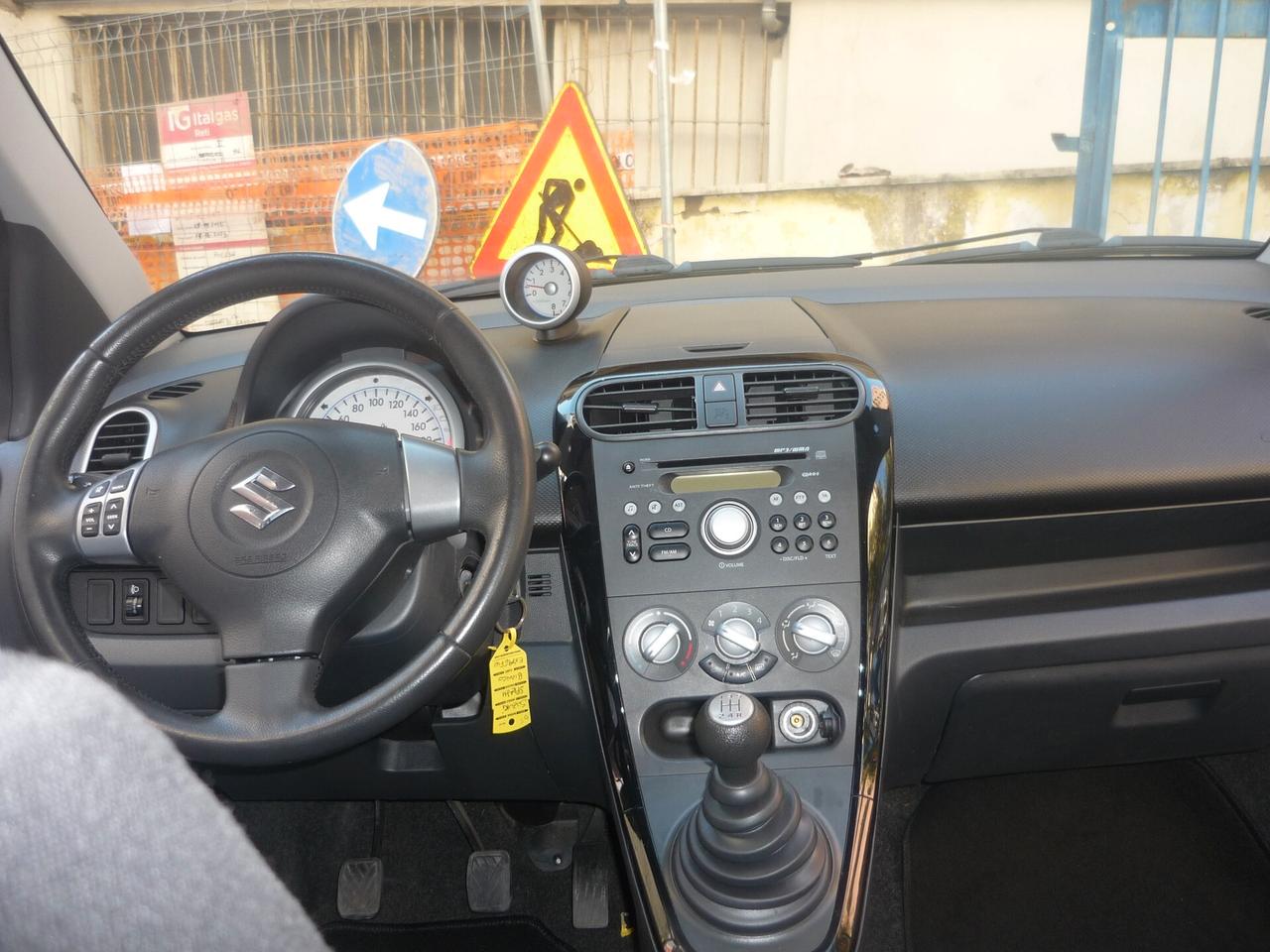 Suzuki Splash 1.0 VVT GL Style