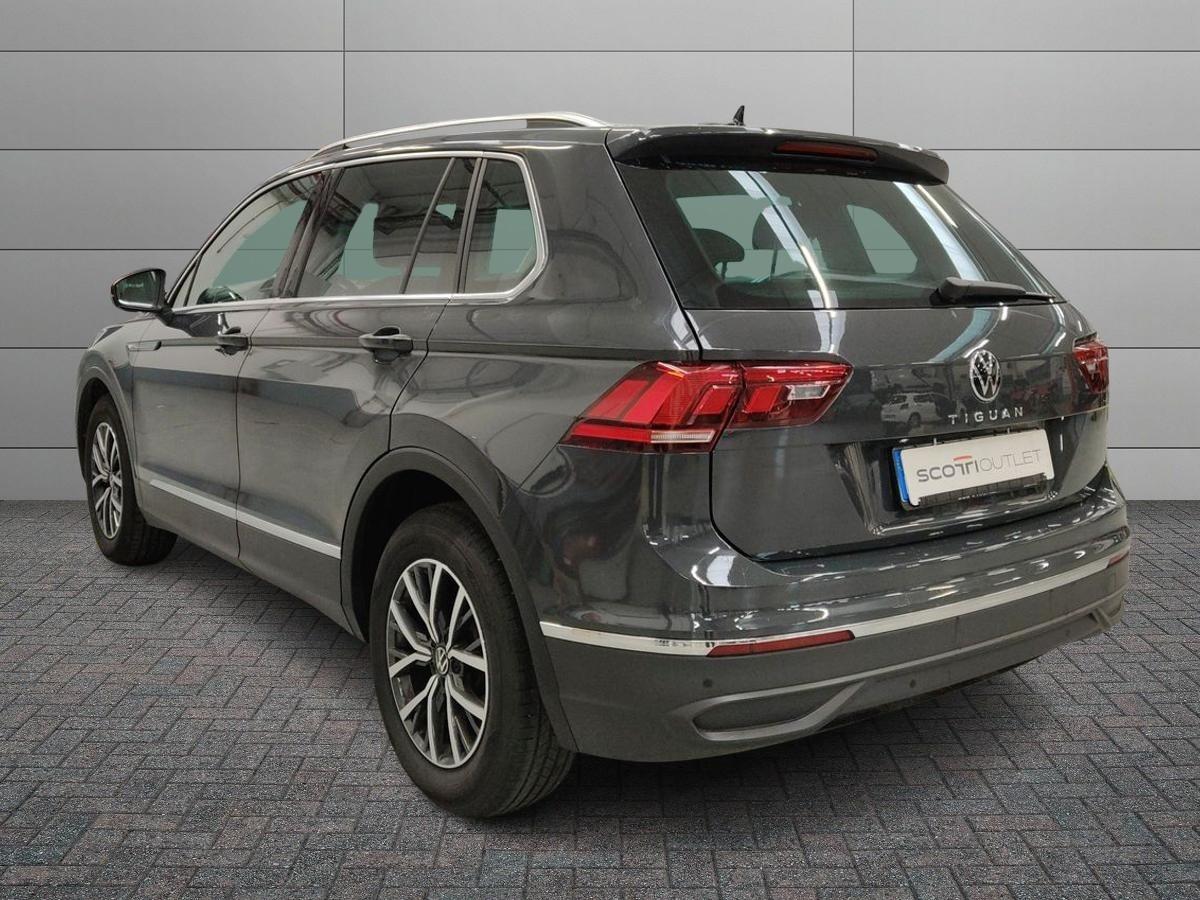 VOLKSWAGEN Tiguan 1.5 tsi Life 130cv