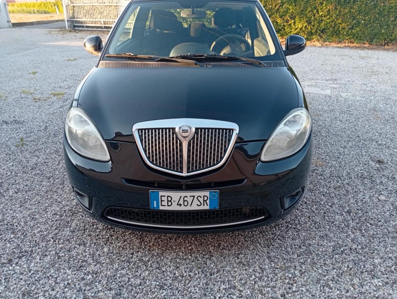 Lancia Ypsilon 1.2 Argento