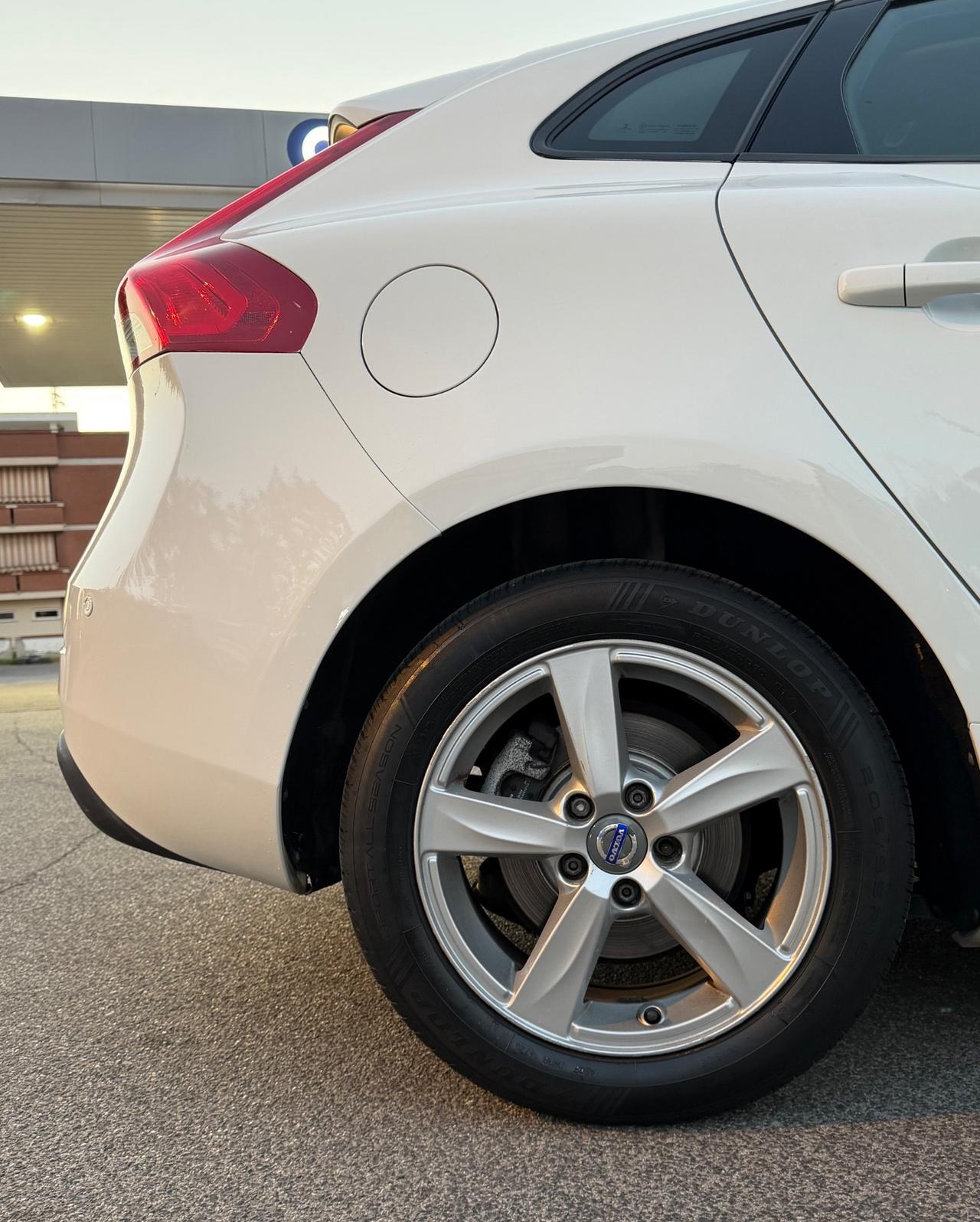 Volvo V40 D2 1.6