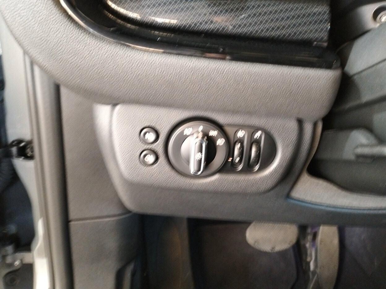 MINI Cooper Clubman 1.5 Business auto - TAGLIANDI MINI