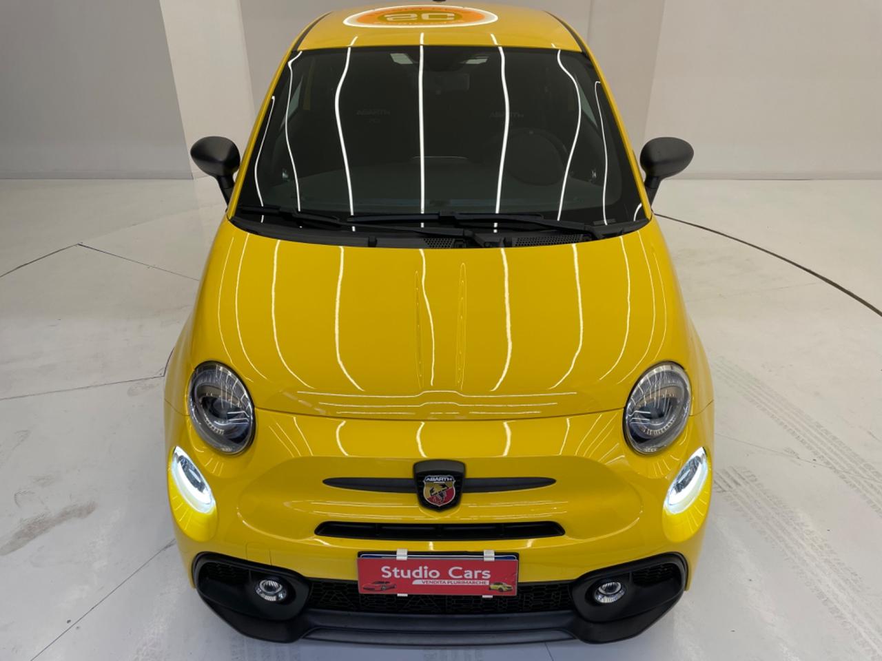 Abarth 595 1.4 Turbo T-Jet 180 CV Competizione Anniversario