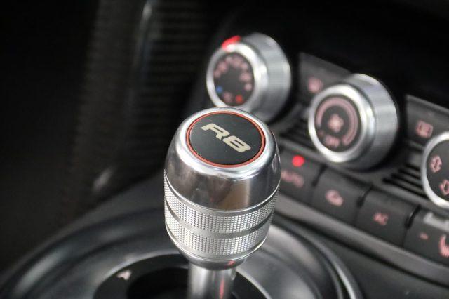 AUDI R8 Spyder 5.2 V10 FSI quattro R tronic