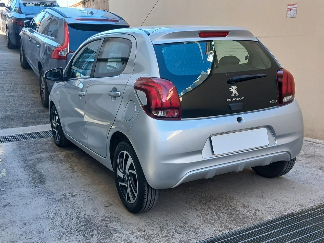 Peugeot 108 VTi 72 5 porte Allure TOP!