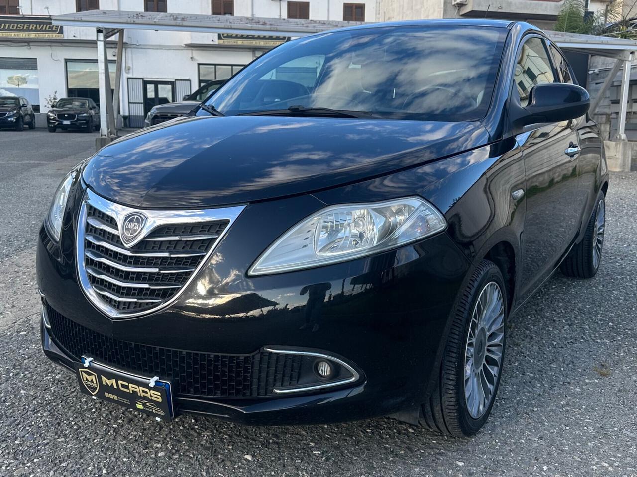 Lancia Ypsilon 1.3 MJT 16V 95 CV 5 porte S&S Gold