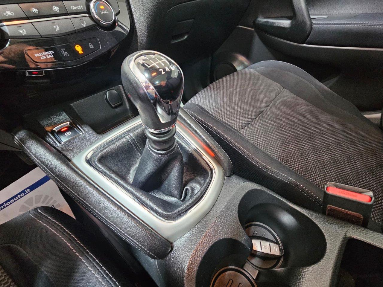 Nissan Qashqai 1.5 dci 360 110cv
