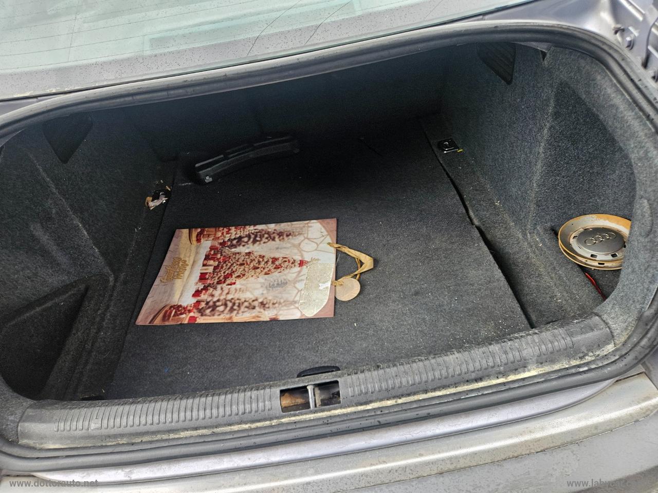 AUDI A4 2.0 TDI F.AP. Avant multitronic Top