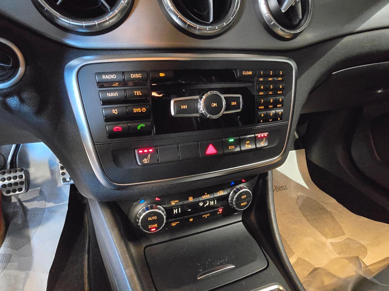 Mercedes-benz CLA 200 CDI Premium