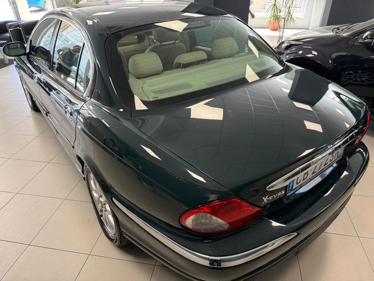 Jaguar X-Type 2.5 V6 24V cat Executive
