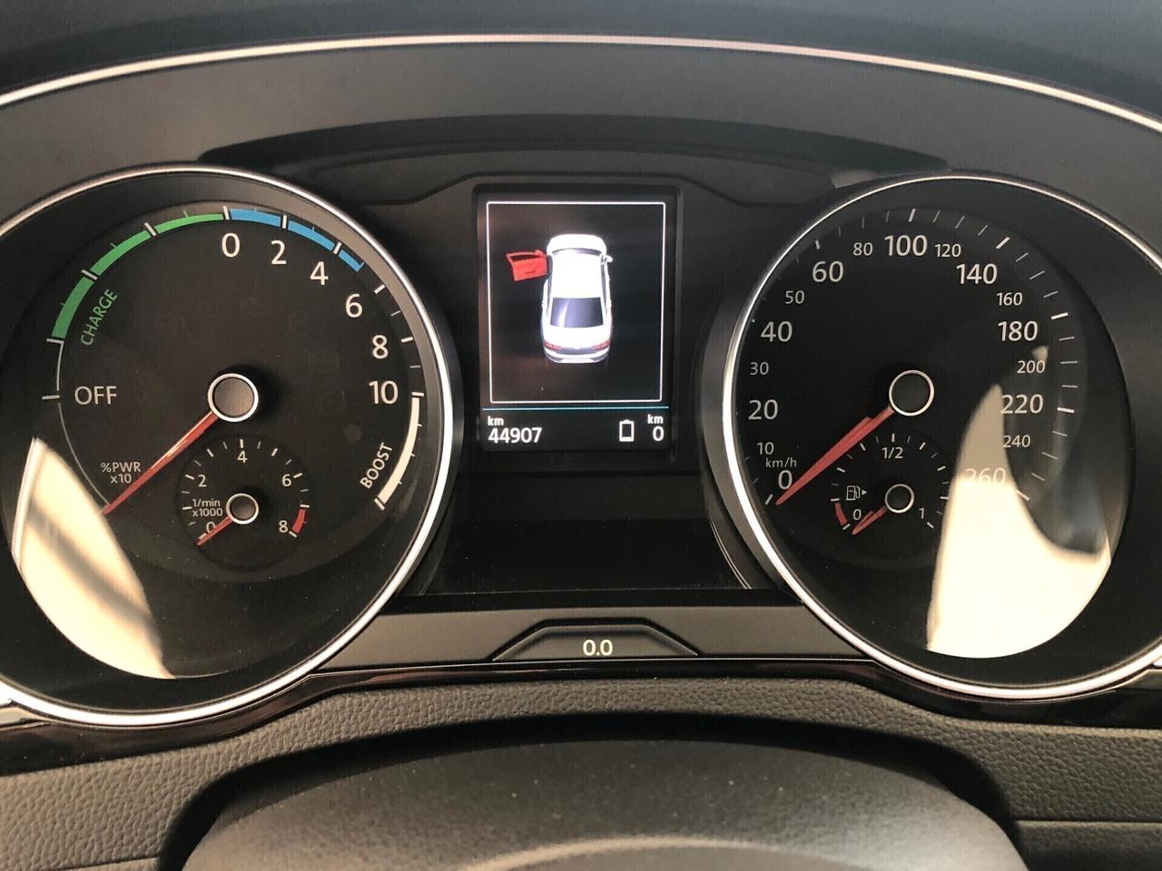 Volkswagen Passat 1.4 GTE DSG PLUG-IN-HYBRID PREZZO REALE