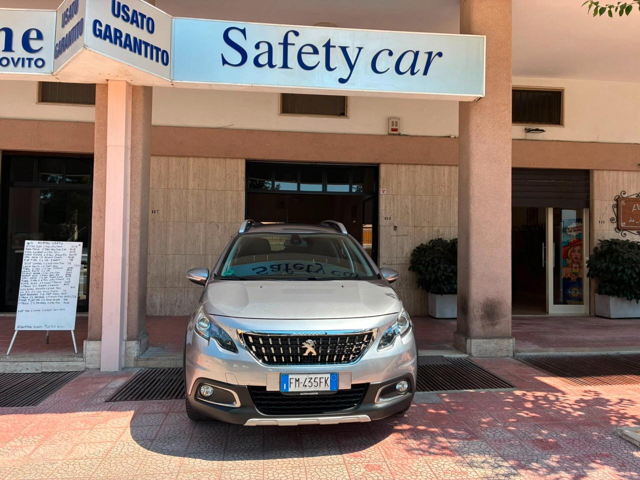 Peugeot 2008 1.6HDi GTLine perfetta-17