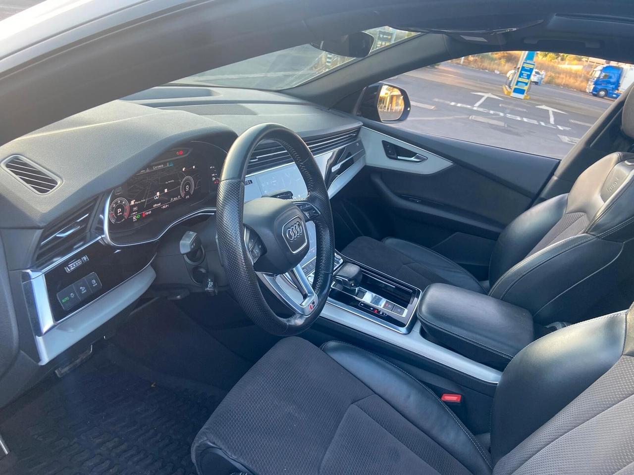 Audi Q8 SLine 50 TDI 286 CV quattro tiptronic Sport