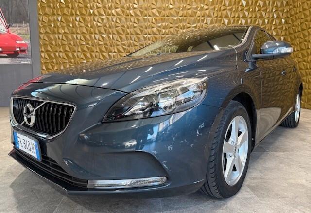 Volvo V40 D2 Geartronic Business