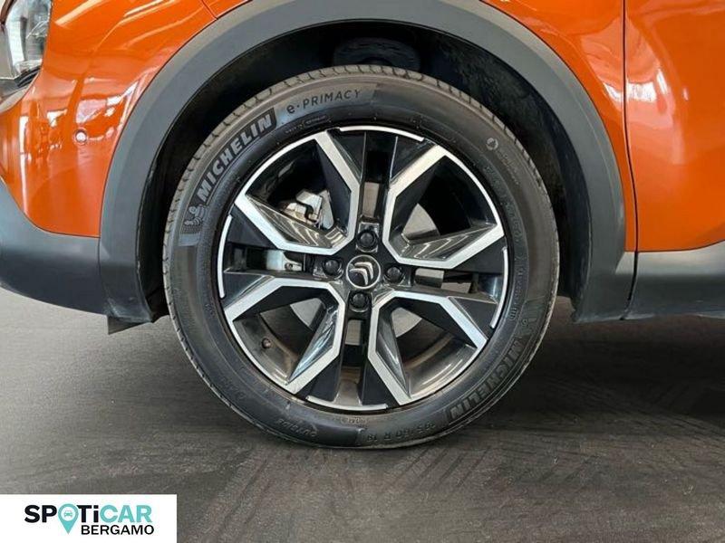 Citroën e-C4 motore elettrico 136 CV Shine