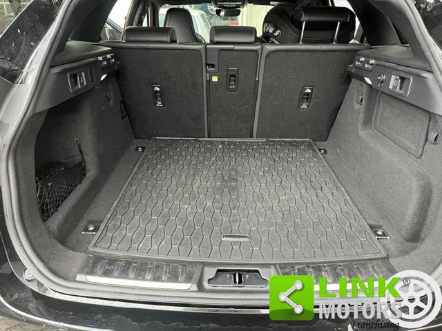 JAGUAR F-Pace 3.0 400 CV AWD aut. R-Dynamic HSE
