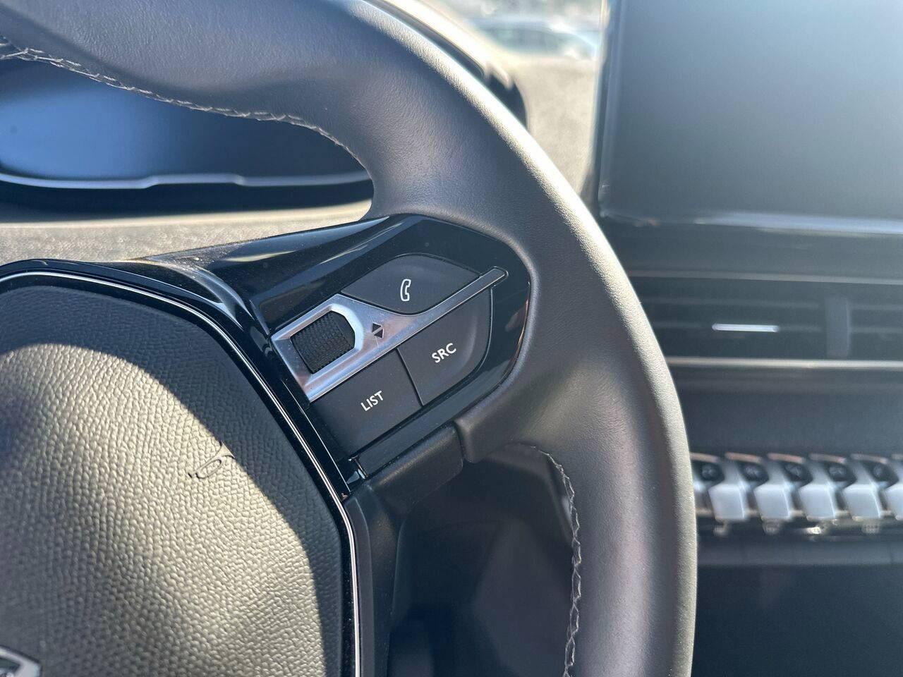 PEUGEOT 3008 II 2021 - 3008 1.2 puretech t Allure Pack s&s 130cv