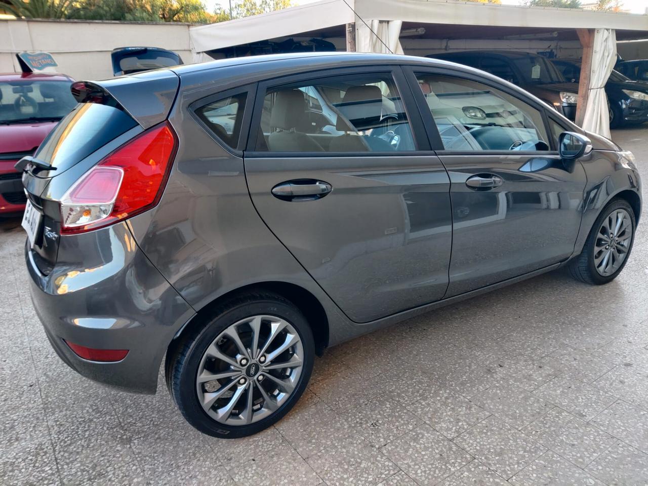 Ford Fiesta 1.5 Diesel 75cv