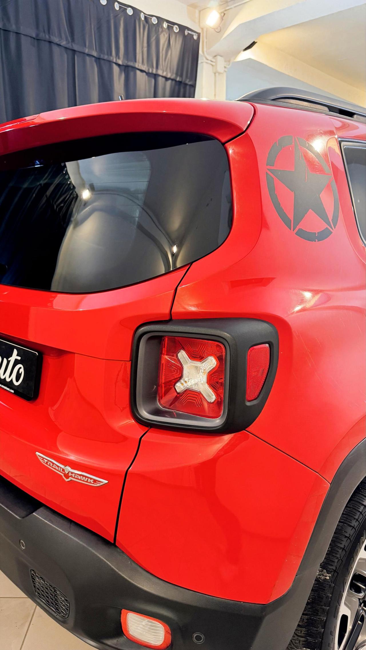 Jeep Renegade 2.0 mjt Trailhawk 4wd 170cv auto Gancio Traino