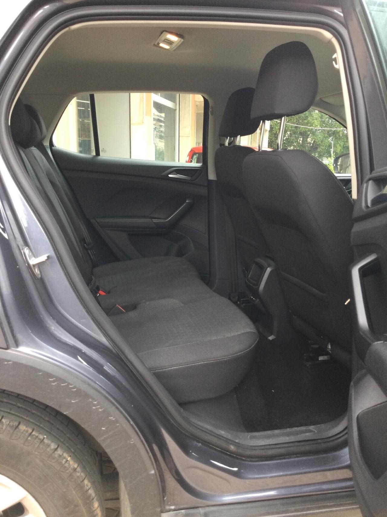 Volkswagen T-Cross 1.0 TSI 110 CV Sport