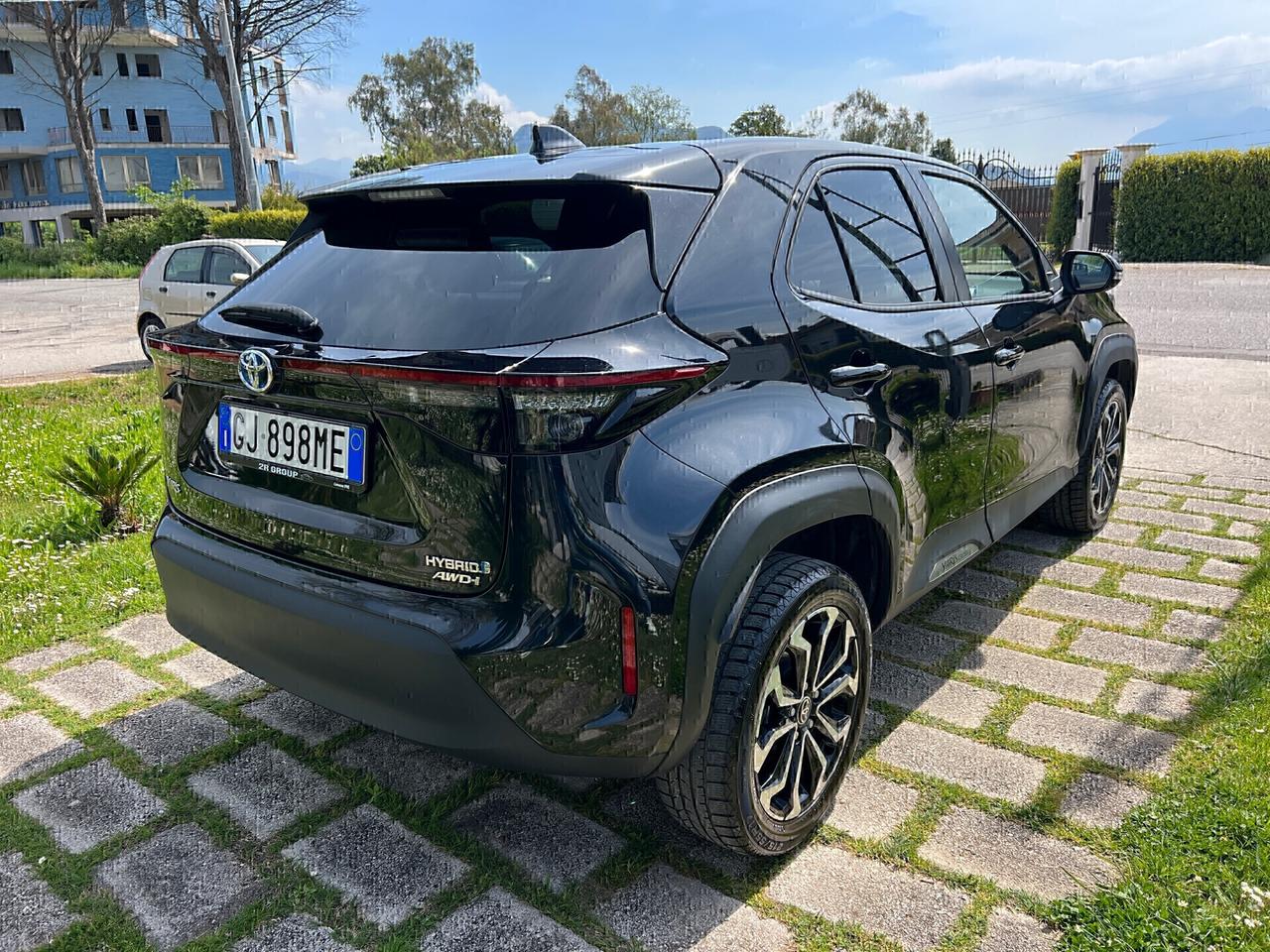 Toyota Yaris Cross 1.5Hybrid E-CVT AWD-2022
