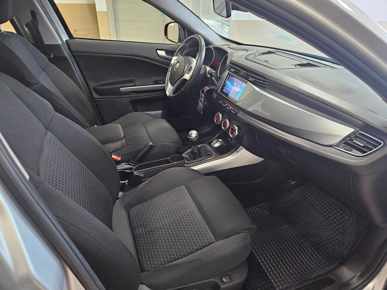 Alfa Romeo Giulietta 1.6 JTDm-2 105 CV Exclusive