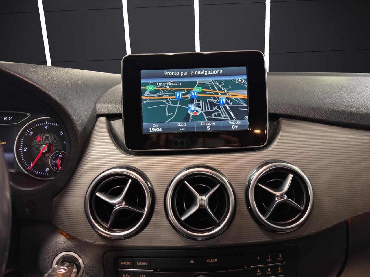 Mercedes-benz B 180 B 180 d Sport