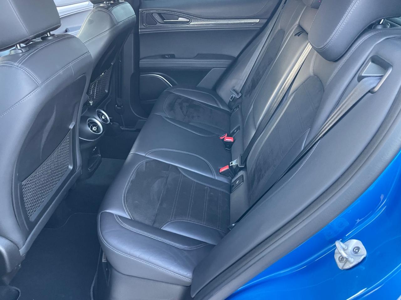 Alfa Romeo Stelvio 2.9 Bi-Turbo V6 510 CV AT8 Quadrifoglio