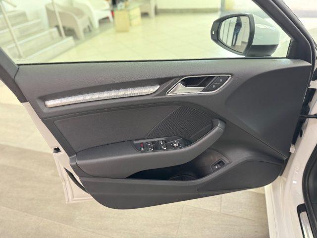 AUDI A3 SPB 40 e-tron S tronic Sport