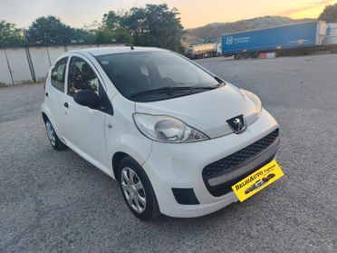 Peugeot 107 2009---1.0 Benzina Neopatentati