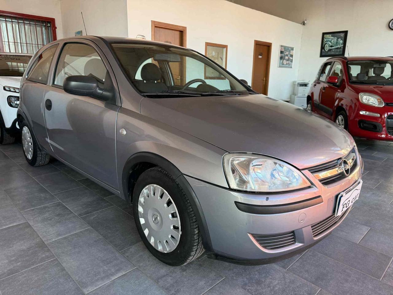 Opel Corsa 1.0i 12V cat 3 porte Club NEOPATENTATI