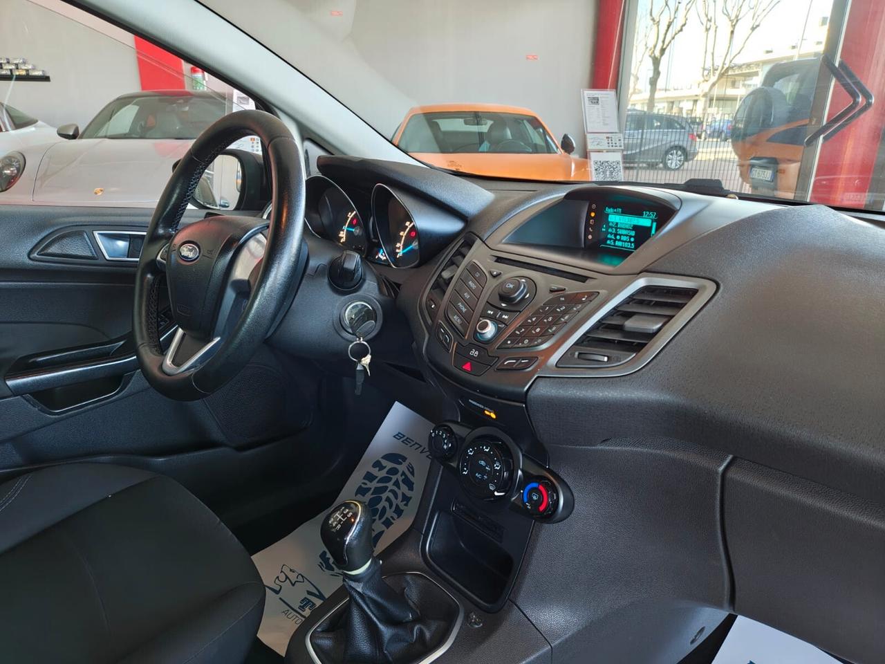 Ford Fiesta 1.4 5 porte GPL FINANZIABILE