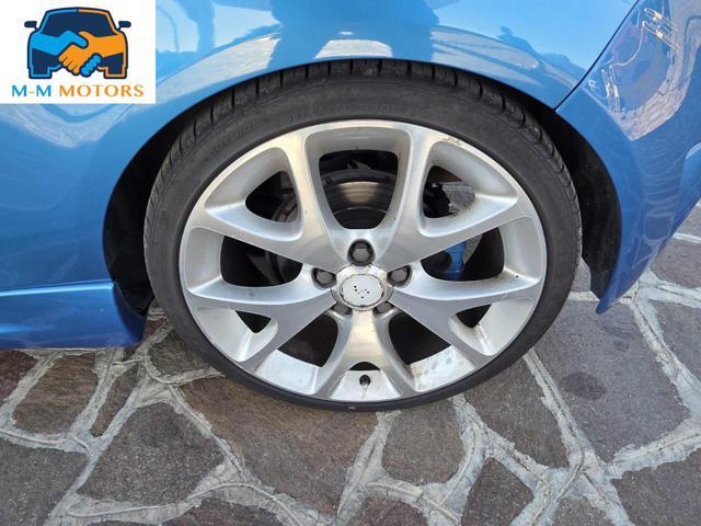 OPEL Corsa 1.6 T 192CV 3 porte OPC