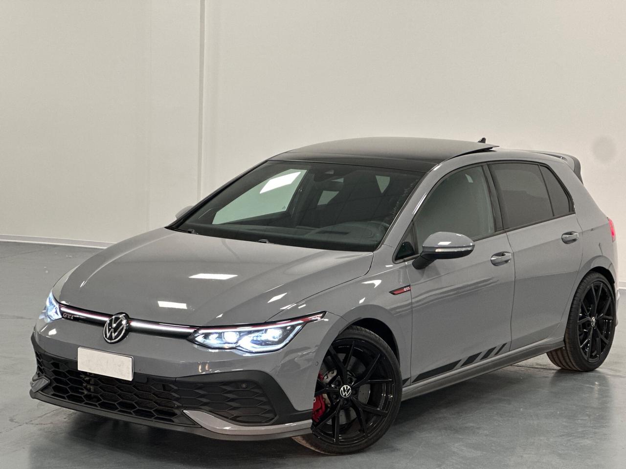 Volkswagen Golf GTI 2.0 TSI 300CV DSG Clubsport 45