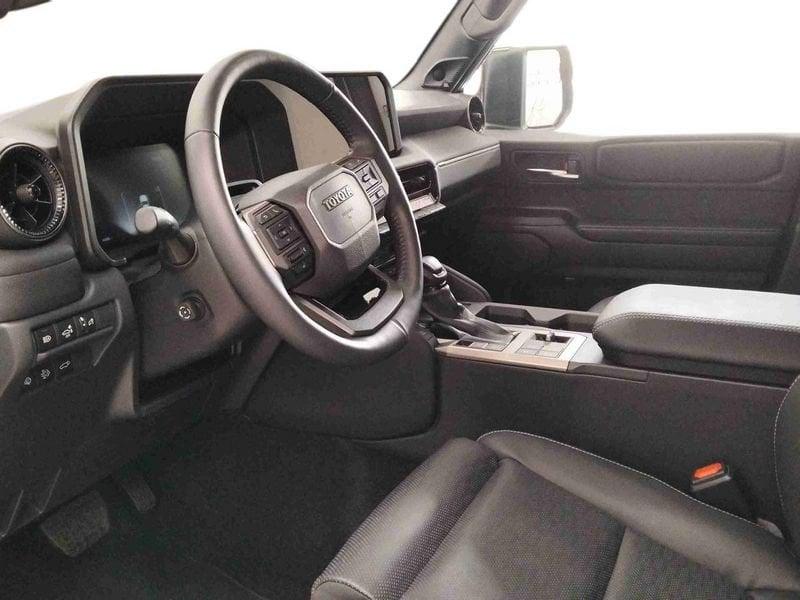 Toyota Land Cruiser 2.8 D Lounge A/T