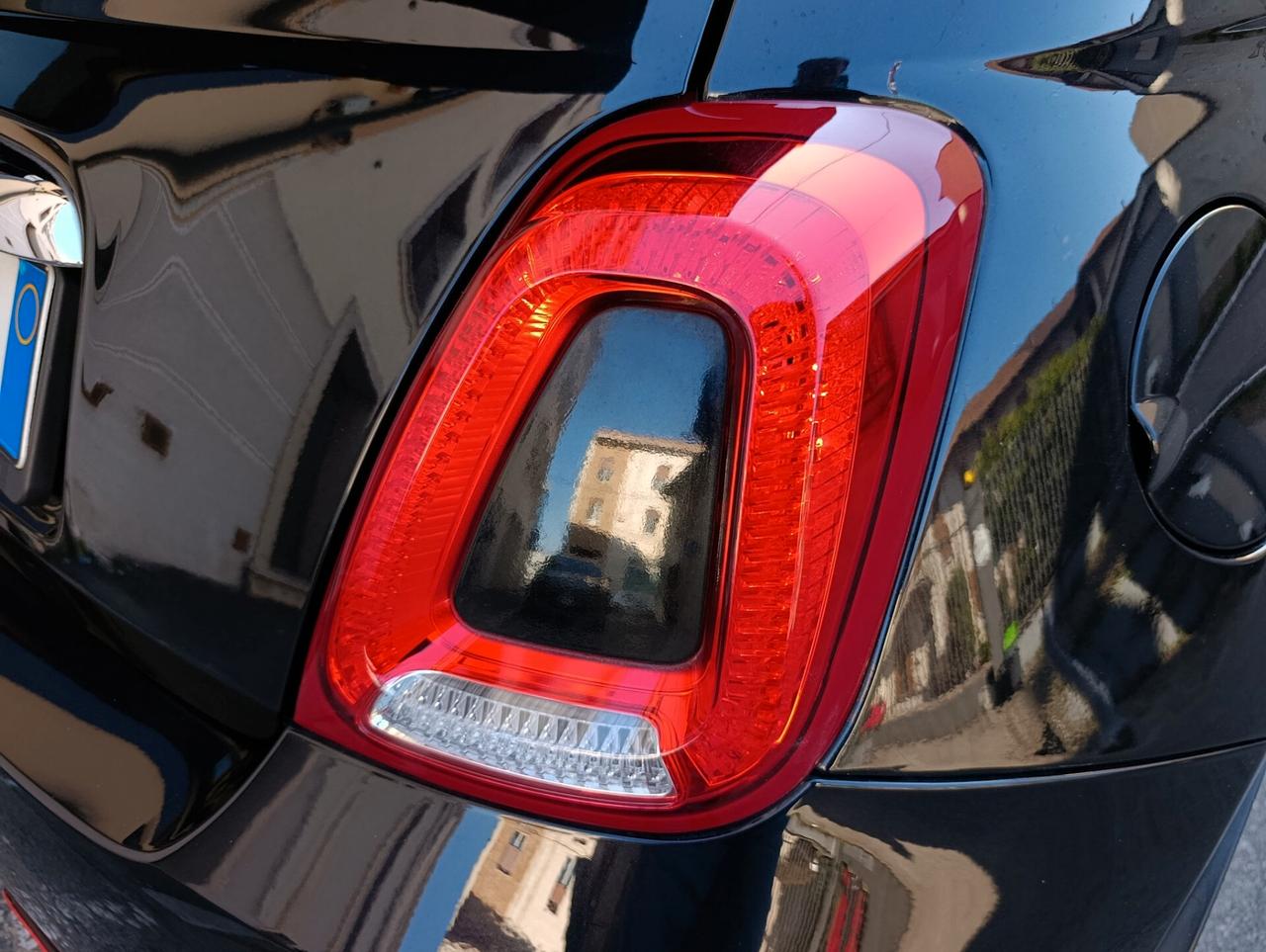 Abarth 500 C 1.4 Turbo T-Jet MTA Cabriolet