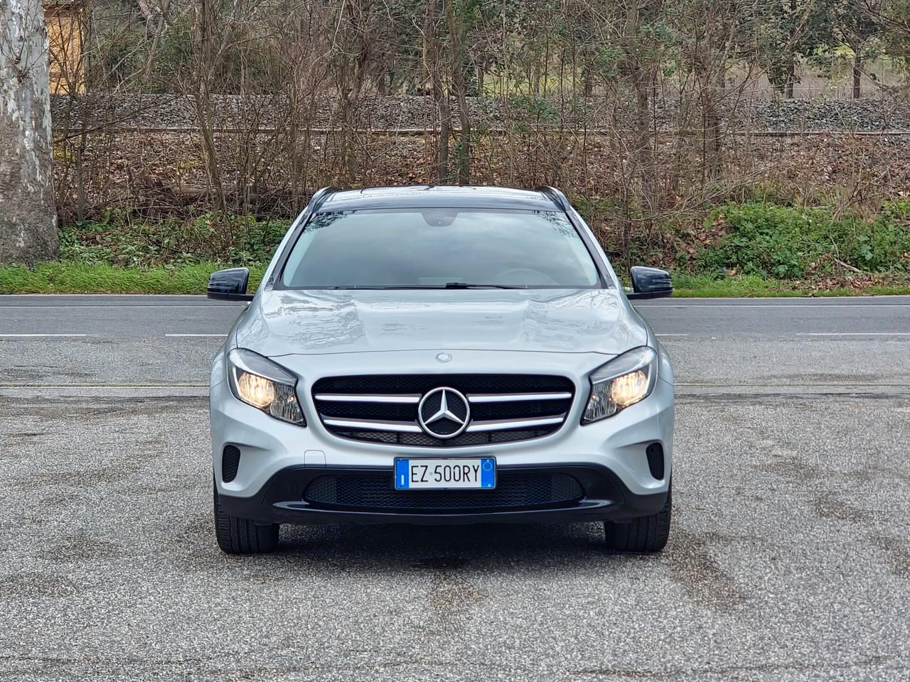 Mercedes-benz GLA 200 GLA 200 CDI Automatic Premium 2015-E6