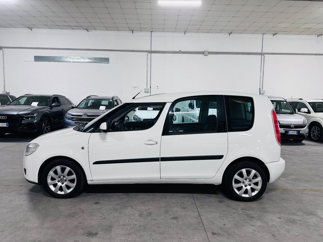 Skoda Roomster 1.2 GPL 86CV Style