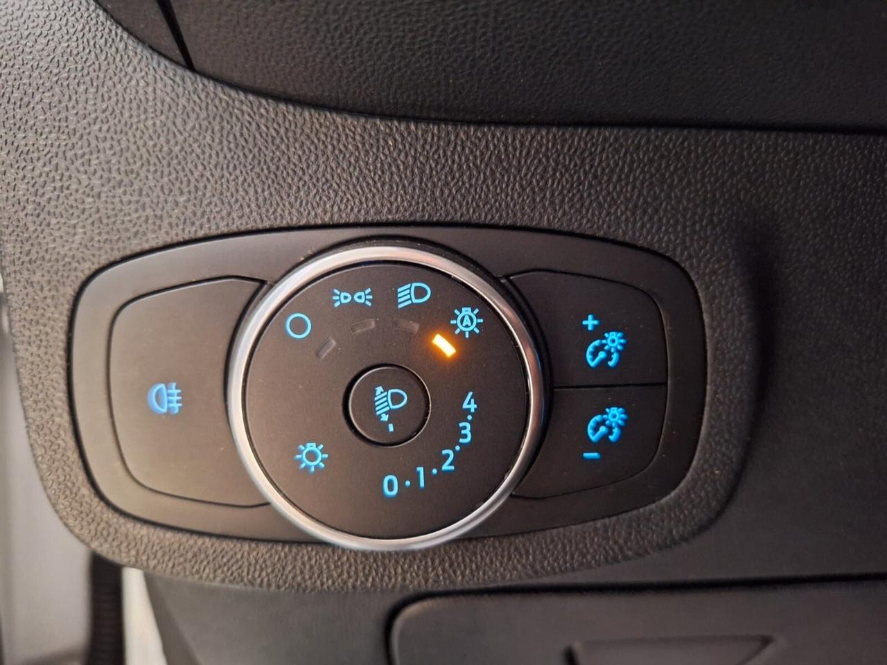 Ford Fiesta 1.5 TDCI EcoBlue 86CV - Connect