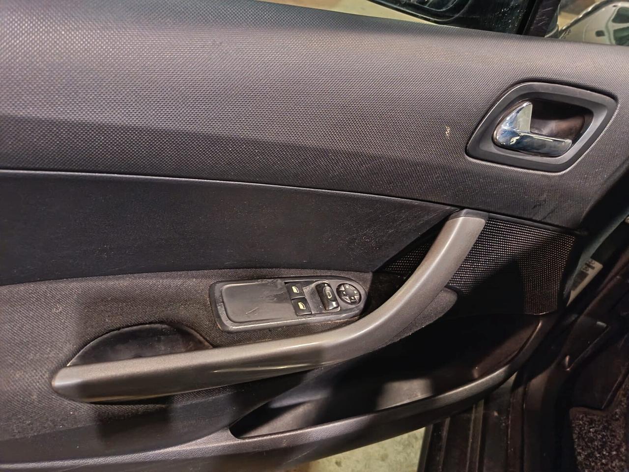 Peugeot 308 2.0 HDi SW