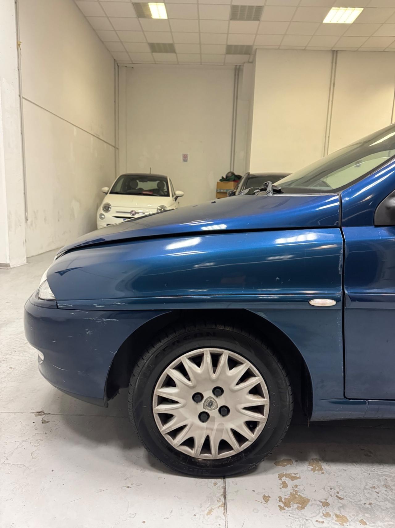 Lancia Y 1.2i 16V cat Elefantino Blu