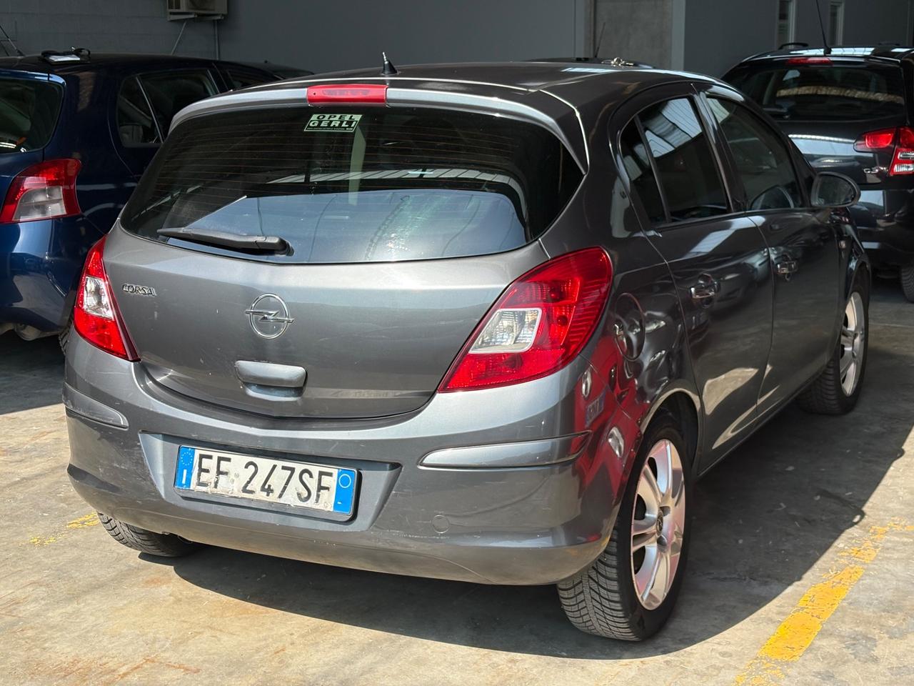 Opel Corsa 1.2 5 porte Elective